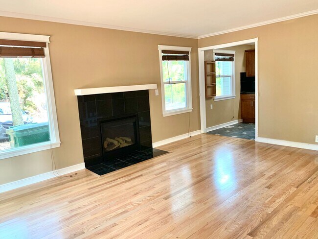 Foto del edificio - Darling North Seattle Home for Lease