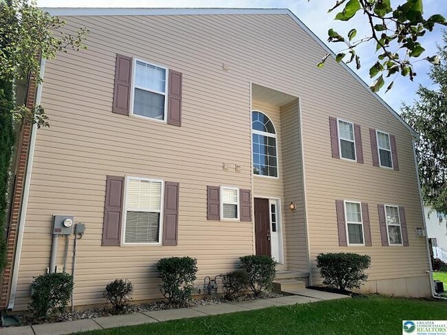 Foto del edificio - 6870 Hunt Dr