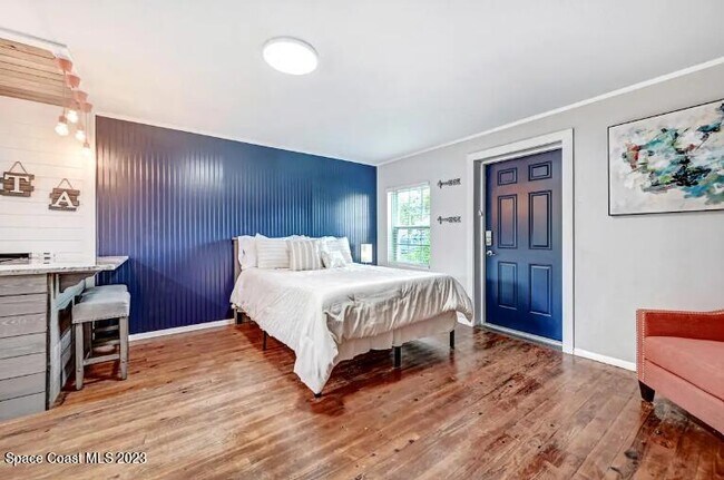 Foto del edificio - 1704 Oak St