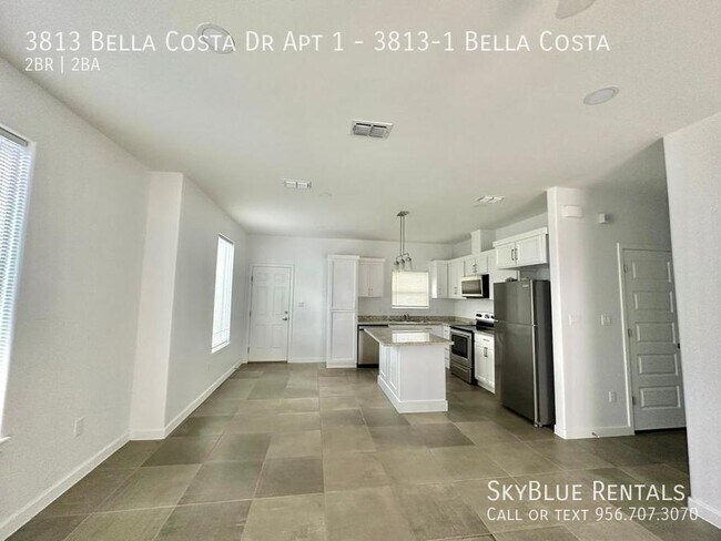 Building Photo - 3813 Bella Costa, 3813-1 Bella Costa