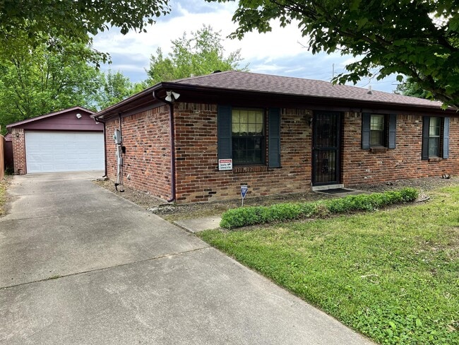 Photo - 5807 Larkgrove Dr House