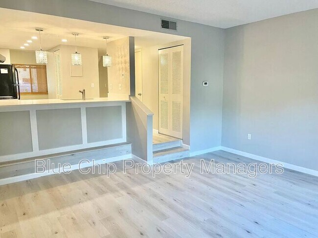 Building Photo - 5852 Windhover Drive