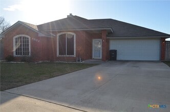 Building Photo - 4902 Slate Ct