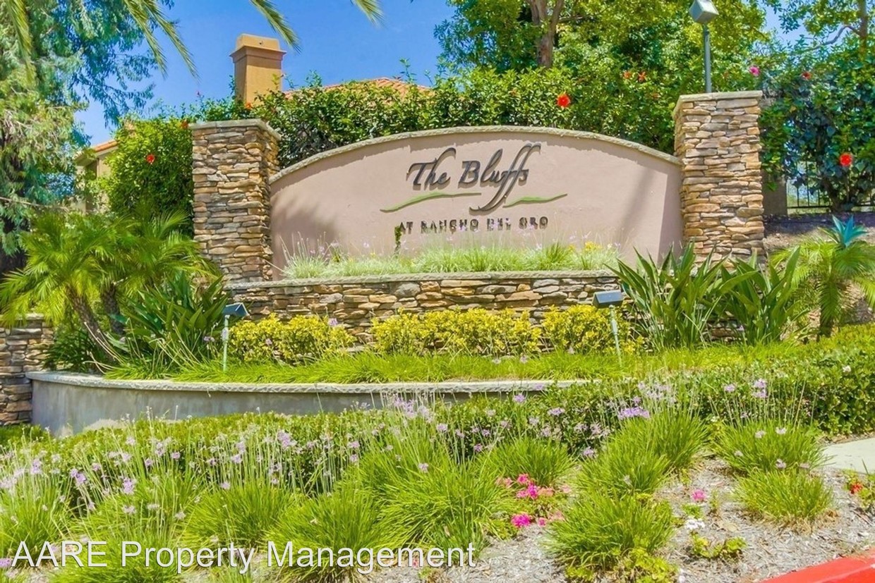 Primary Photo - 1 br, 1 bath House - 500 Sea Cliff Way