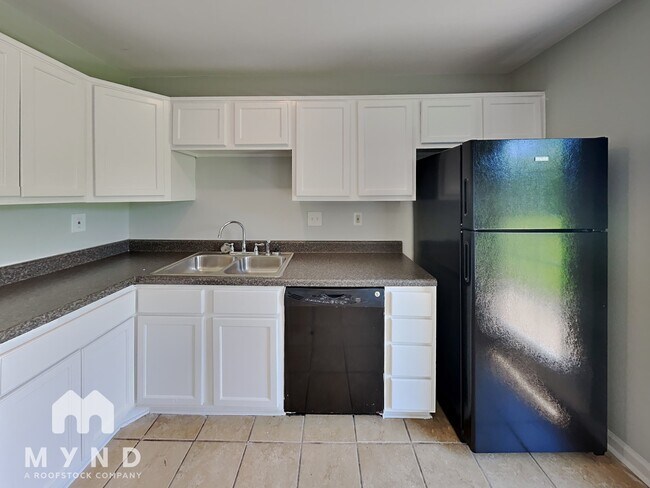 Foto del edificio - 4150 Penwell Dr