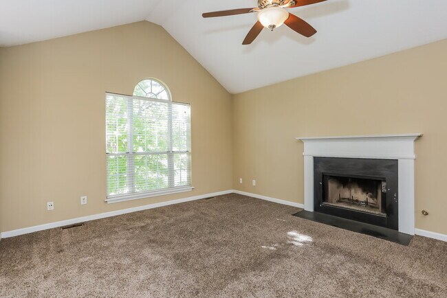 Building Photo - 3857 Merryweather Trail