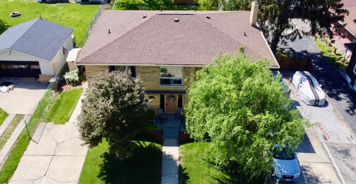 Foto del edificio - 2625 Robertson Ave