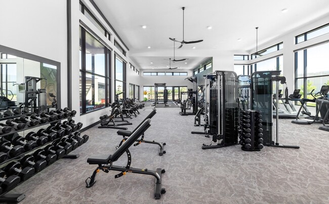 Building Photo - MAA Milepost 35