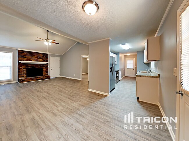 Building Photo - 63 Woodpond Court Columbia SC