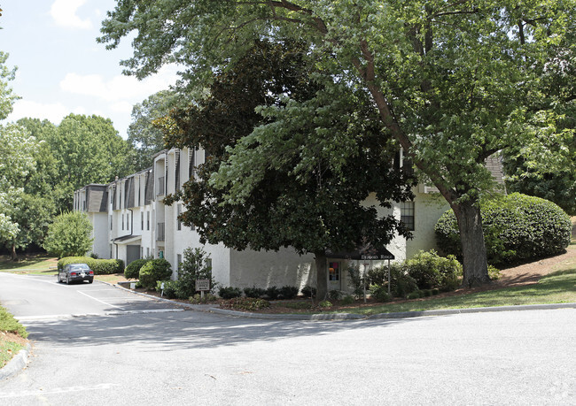 Building Photo - Defoors Ridge Apartments