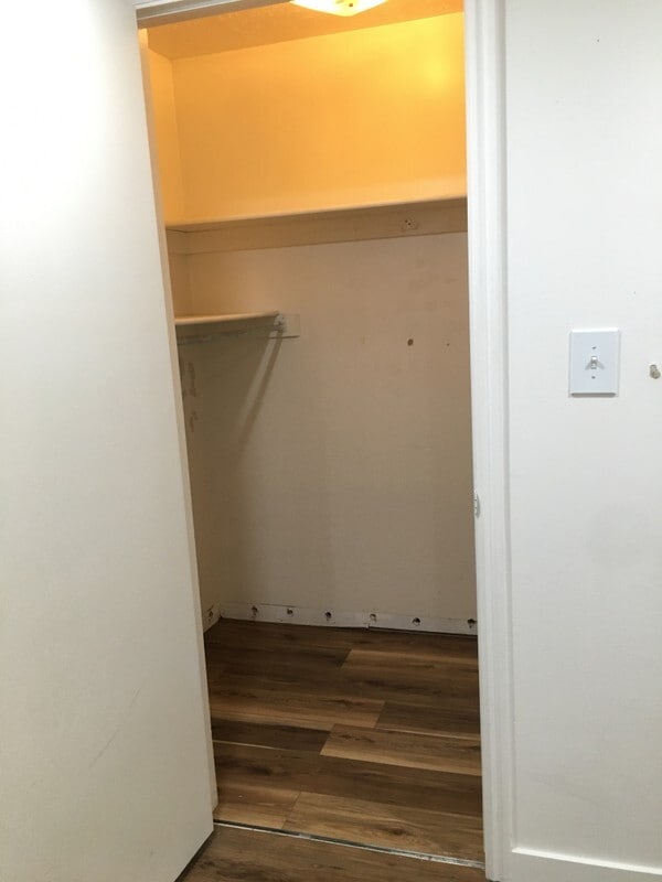 Building Photo - 809 Clover Blossom Cir