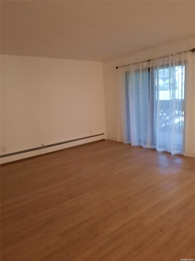 73 Richmond Blvd Unit 2b, Ronkonkoma, NY 11779 Condo for Rent in