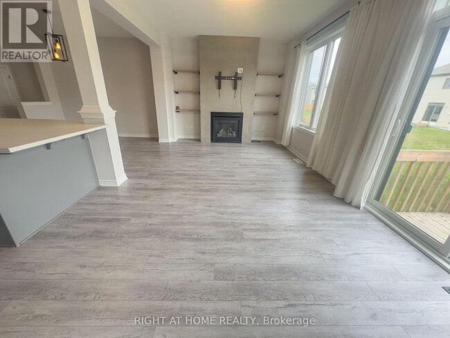 Photo du bâtiment - 693 Rouncey Rd