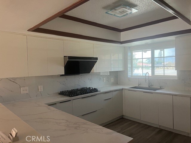 Foto del edificio - 15572 Los Altos Dr