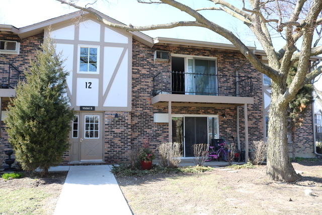 Building Photo - 9S060 Lake Dr