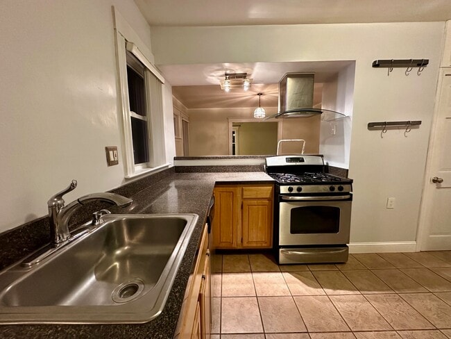 Foto del edificio - 4 Grove St