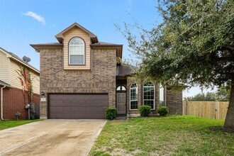 Building Photo - 1007 Summer Wood Blvd