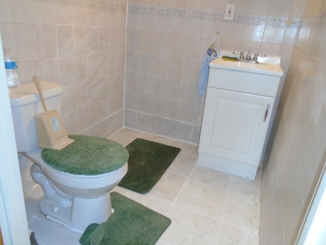 Foto del edificio - 75-52 113th St