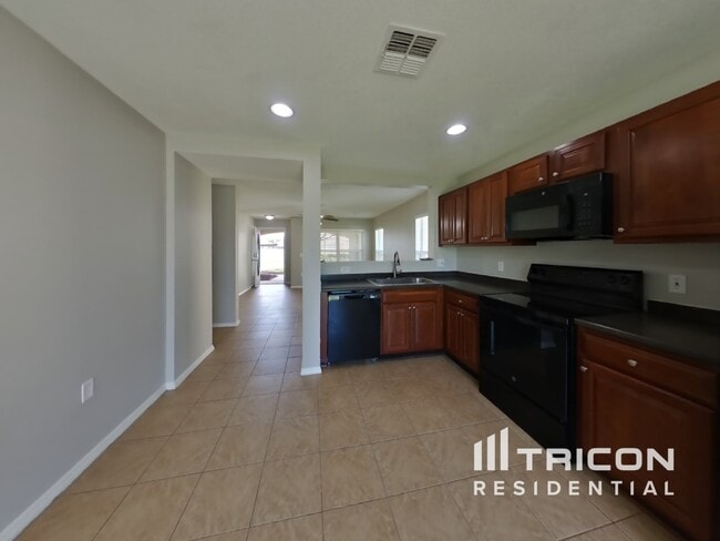Foto del edificio - 3503 Harlequin Dr