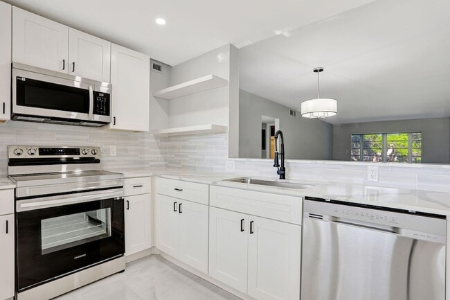 Photo - 2202 Lucaya Bend Apartment