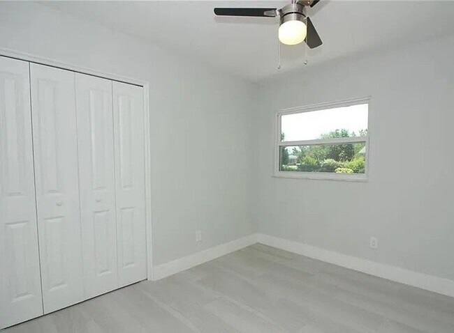 Foto del edificio - 16077 Garrett Grove Ct