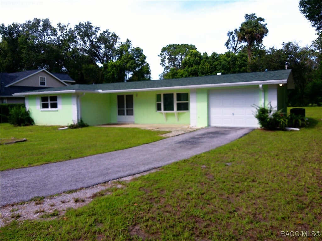 Foto principal - 1080 N Hollywood Cir