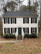 Building Photo - 2 Thorne Ridge Dr