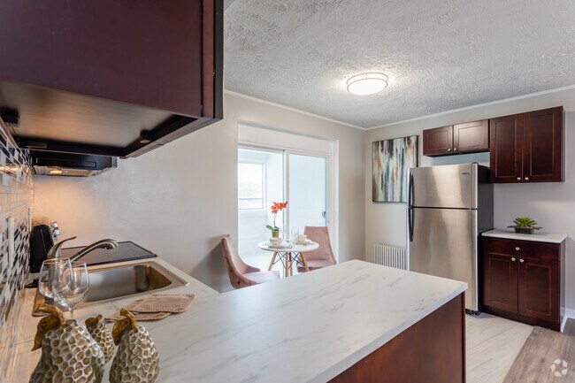 Apto. 24c: 1 X 1 - The Lawrence Apartments