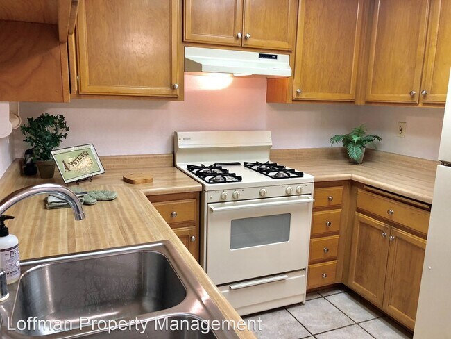Foto del edificio - 2 br, 2 bath House - 5636 Mapleridge Court