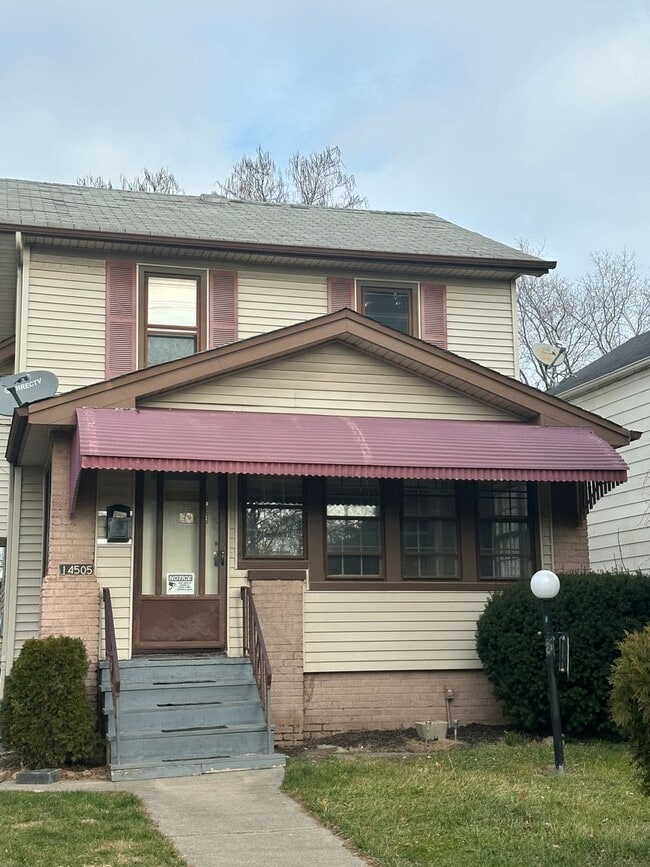 Building Photo - 3bd Single Collinwood Cash Pay