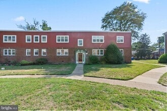 Building Photo - 114 F Cherry Parke
