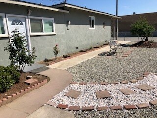 Front yard - 2019 E Garvey Ave N
