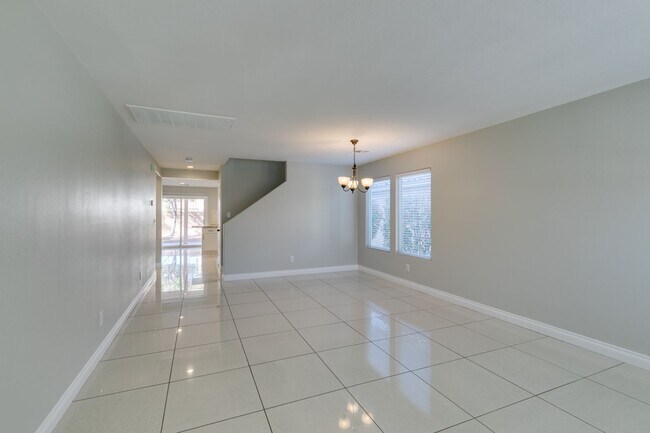 Building Photo - SILVERADO RANCH BEAUTY!