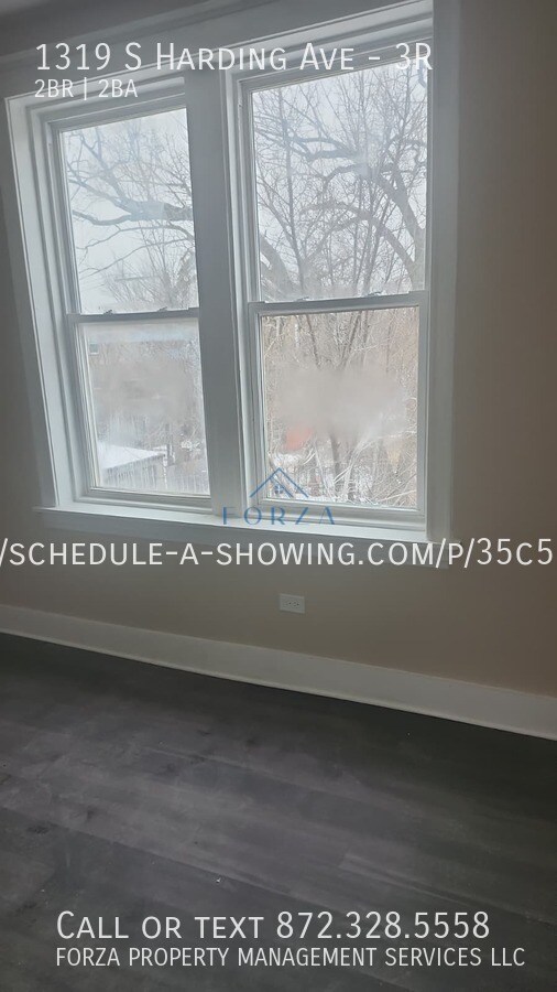 Foto del edificio - 1319 S Harding Ave