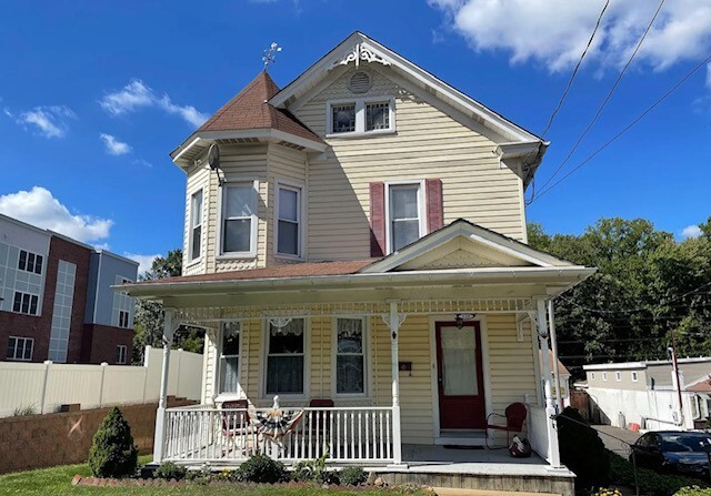 Photo - 518 Davisville Rd (Willow Grove, PA)