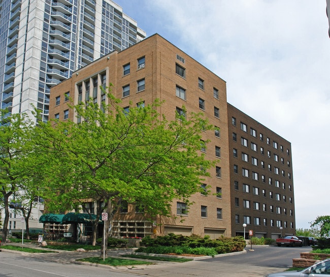 Prospect Heights Rentals Milwaukee, WI