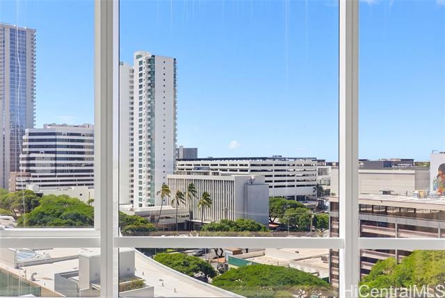 Building Photo - 1288 Kapiolani Blvd