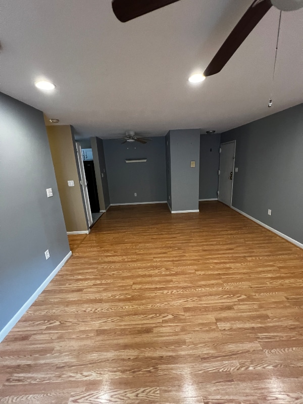 Building Photo - 206 Woodland Dr