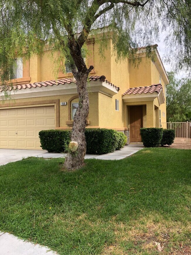 Building Photo - Charming 4 BED/3BATH, Home nestled in this beautiful guard-gated Rhodes Ranch Community!