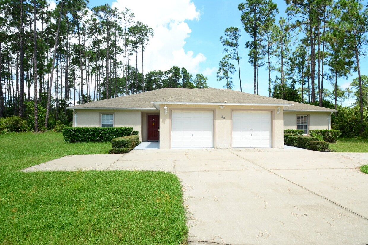 Primary Photo - Cozy Duplex! Located Cypress Knolls subdiv...