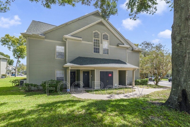 Foto principal - 6106 Westgate Dr