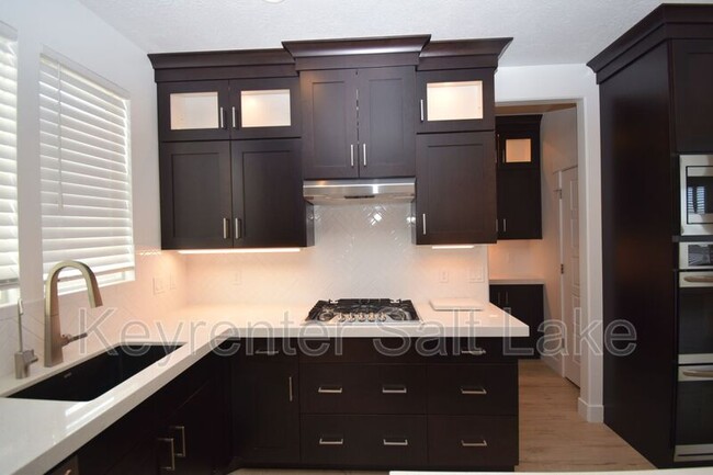 Foto del edificio - 4577 W Daybreak Pkwy