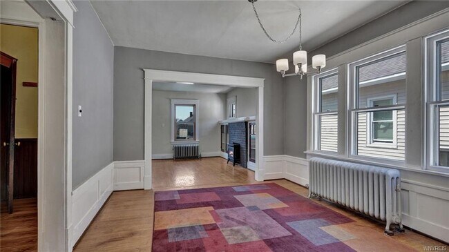 Building Photo - 59 Crestwood Ave