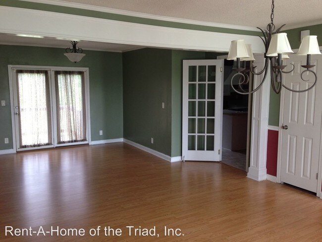 Building Photo - 4 br, 2 bath House - 8168 Benaja Road