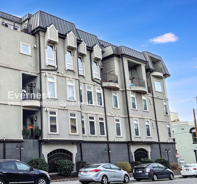 Building Photo - 1080 E 13th Ave