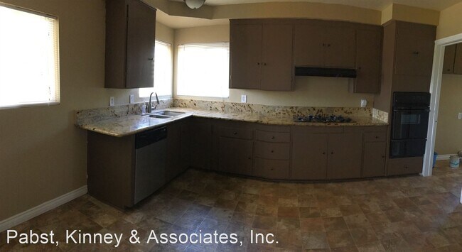 Building Photo - 3 br, 1.5 bath House - 16339 RUTHERGLEN ST...