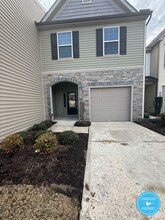 Building Photo - 3721 Landshire View Lane