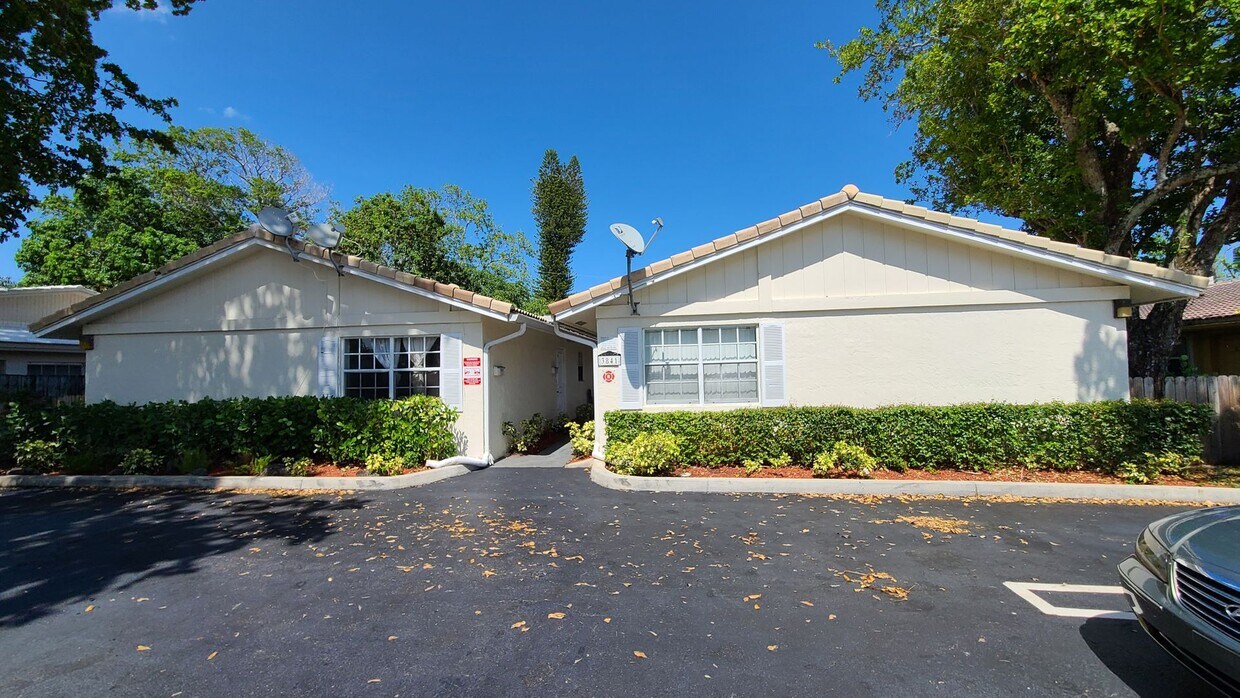 3841 Riverside Dr LLC A,B,C - 3841 Riverside Dr LLC  A,B,C