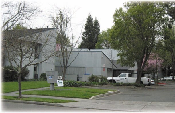 Building Photo - 1645-1685 Russell Ave