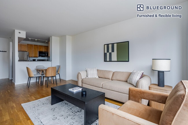 Building Photo - 1501 Lexington Ave